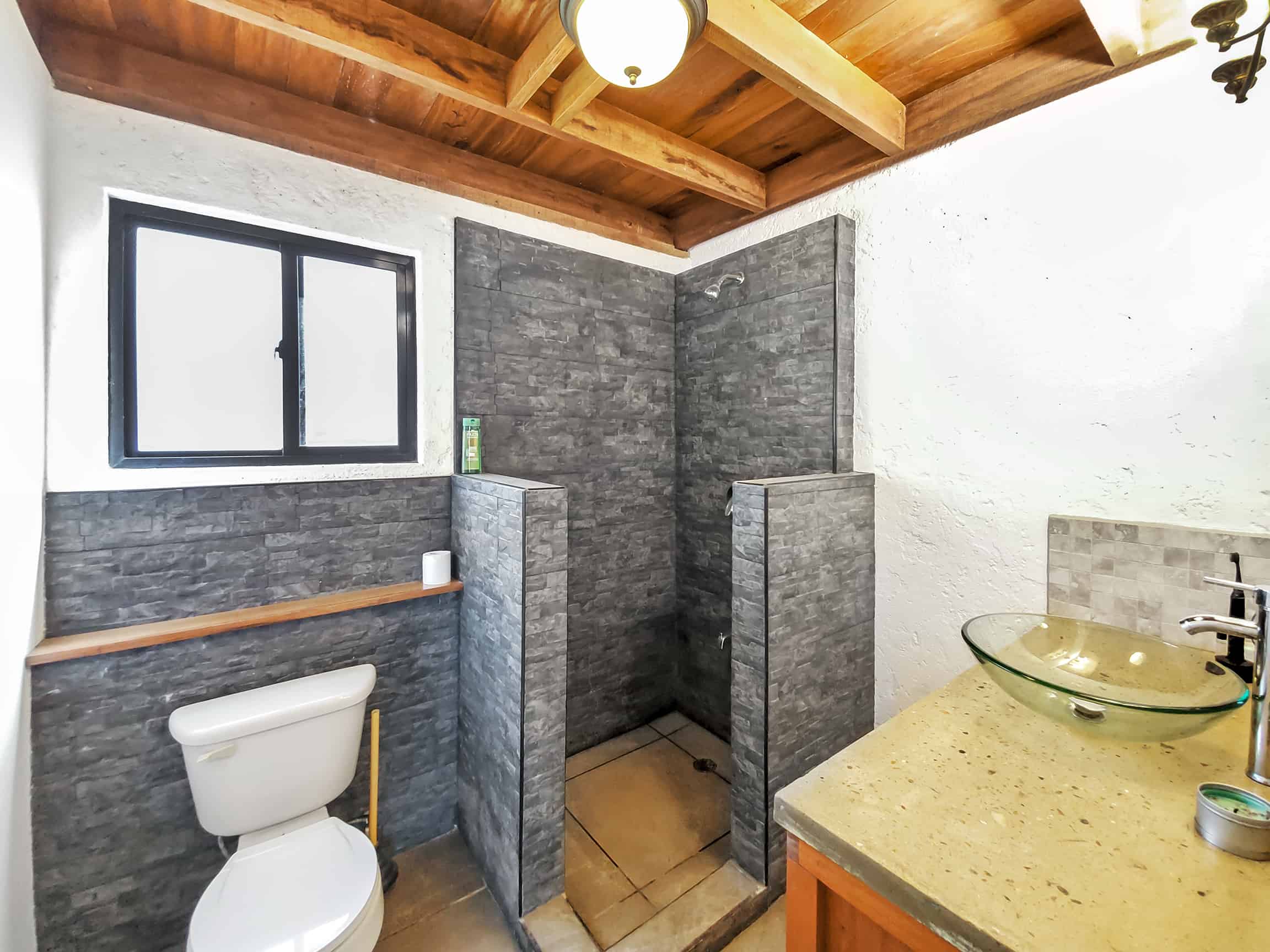 Bathroom Casita Blanca San Ignacio Belize
